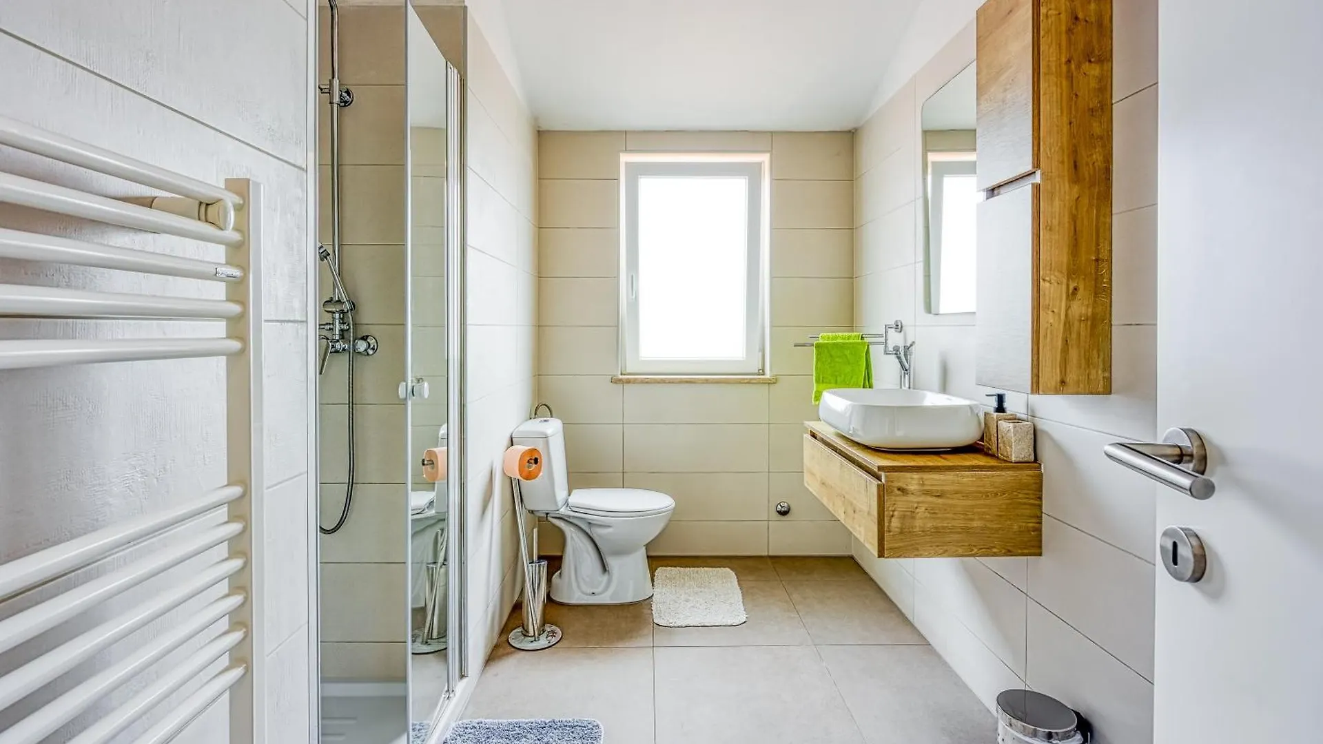 Family Apartment Marea Nova Vas  Croatia